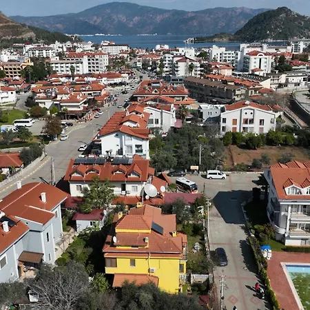 Zuzu Marmaris Daily Weekly Βίλα