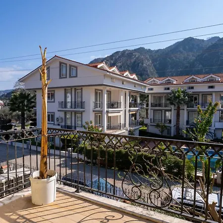 Βίλα Zuzu Marmaris Daily Weekly